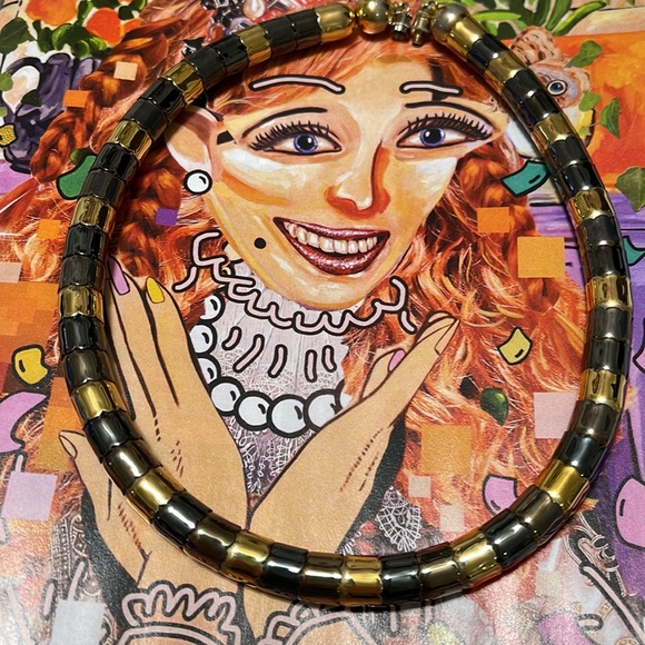 VINTAGE TRI COLOR GOLD BRONZE & GUNMETAL BENDABLE CHOKER - Picture 6 of 6